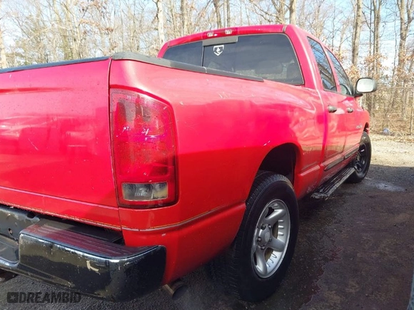 2005 Dodge Ram 1500 SLT with VIN 1D7HA18N85J581728, listed as a IAAI auction lot 41743367 with 158,111 mi miles. Bid and sale history available at carsss.com. Image 4.