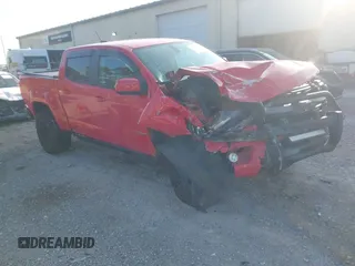 2020 Chevrolet Colorado 4WD Z71 z VIN 1GCGTDEN6L1215253, wystawiony jako IAAI lot #42343032 z przebiegiem 61 632 mil mil oraz . Historia ofert i sprzedaży dostępna na DreamBid. Obrazek 1.