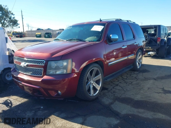 2008 Chevrolet Tahoe LTZ с VIN 1GNFK13008J206177, выставлен на аукционе IAAI как лот 41378878 с пробегом 202 996 миль миль и . История ставок и продаж доступна на DreamBid. Изображение 17.