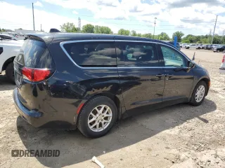 2017 Chrysler Pacifica Touring with VIN 2C4RC1DG4HR522594, listed as a Copart auction lot 62739225 with 65,589 mi miles and Clean title. Bid and sale history available at DreamBid. Image 3.