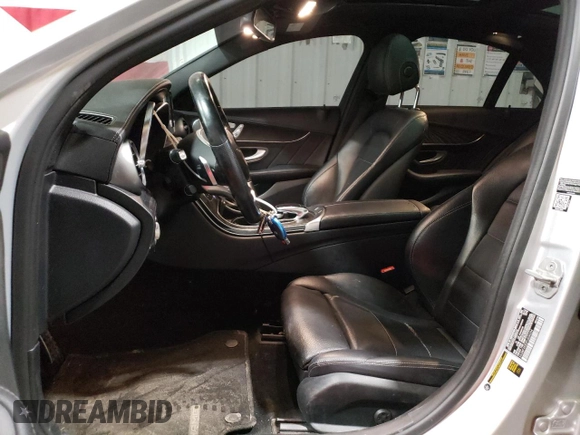 2015 Mercedes-Benz C 300 Luxury with VIN 55SWF4KB2FU034254, listed as a Copart auction lot 52040725 with 59,123 mi miles and Salvage Title. Bid and sale history available at DreamBid. Image 7.