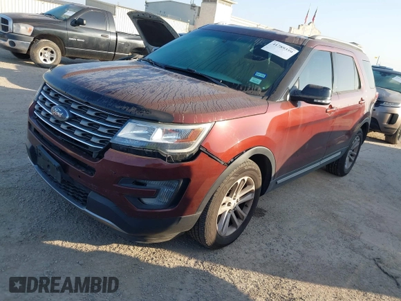 2016 Ford Explorer XLT with VIN 1FM5K7DH8GGD12394, listed as a IAAI auction lot 41789359 with 116,485 mi miles and . Bid and sale history available at carsss.com. Image 2.
