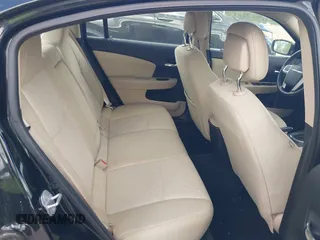 2012 Chrysler 200 Touring z VIN 1C3CCBBBXCN181764, wystawiony jako IAAI lot #42355361 z przebiegiem 117 353 mil mil oraz . Historia ofert i sprzedaży dostępna na DreamBid. Obrazek 8.