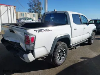 2021 Toyota Tacoma 2WD SR5 with VIN 3TMAZ5CN7MM144212, listed as a IAAI auction lot 41707150 with 75,113 mi miles. Bid and sale history available at carsss.com. Image 4.