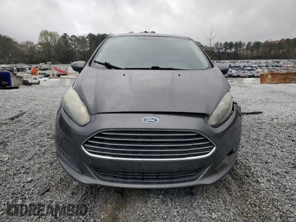 2018 Ford Fiesta SE z VIN 3FADP4EJ5JM103411, wystawiony jako Copart lot #50130325 z przebiegiem 111 247 mil mil oraz Szkoda całkowita • Salvage title. Historia ofert i sprzedaży dostępna na DreamBid. Obrazek 5.