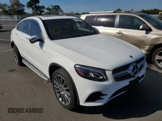 2019 Mercedes-Benz GLC with VIN WDC0J4KB9KF514555, listed as a Copart auction lot 61640822 with 31,888 mi miles. Bid and sale history available at carsss.com. Image 1.