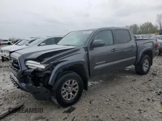 2017 Toyota Tacoma SR5 z VIN 3TMCZ5AN1HM043961, wystawiony jako Copart lot #55404945 z przebiegiem 112 350 mil mil oraz Czysty tytuł • Clean title. Historia ofert i sprzedaży dostępna na DreamBid. Obrazek 1.