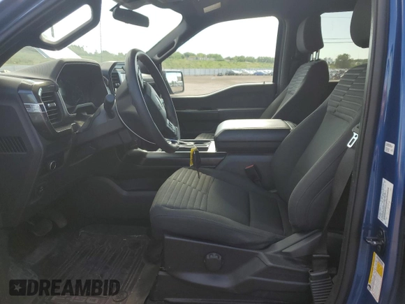 2023 Ford F-150 XL with VIN 1FTEW1EP8PKE04419, listed as a Copart auction lot 60843835 with 31,684 mi miles and Salvage title. Bid and sale history available at DreamBid. Image 7.