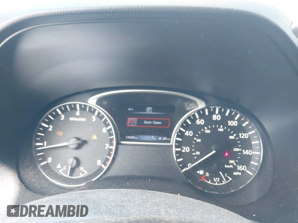 2017 Nissan Pathfinder SV with VIN 5N1DR2MNXHC603746, listed as a IAAI auction lot 41736575 with 174,439 mi miles and . Bid and sale history available at DreamBid. Image 7.
