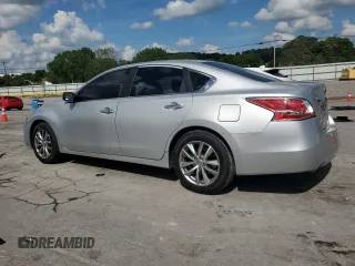 2015 Nissan Altima 2.5 with VIN 1N4AL3AP1FC277553, listed as a Copart auction lot 61069645 with 132,118 mi miles and Salvage title. Bid and sale history available at DreamBid. Image 2.