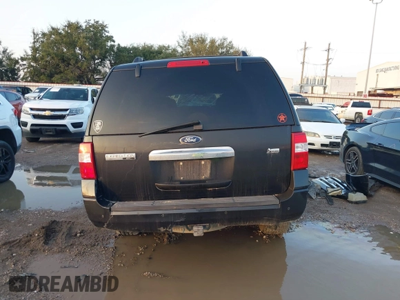 2011 Ford Expedition Max XLT with VIN 1FMJK1H51BEF15885, listed as a IAAI auction lot 41172398 with Not provided miles and . Bid and sale history available at DreamBid. Image 16.