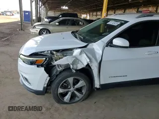 2019 Jeep Cherokee Limited z VIN 1C4PJLDB7KD300607, wystawiony jako Copart lot #55182825 z przebiegiem 139 941 mil mil oraz Szkoda całkowita • Salvage title. Historia ofert i sprzedaży dostępna na DreamBid. Obrazek 13.