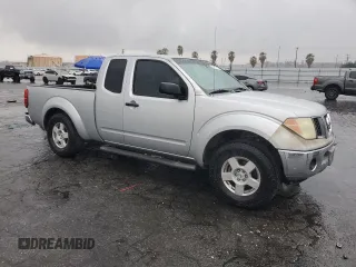 2006 Nissan Frontier SE z VIN 1N6AD06U16C416677, wystawiony jako Copart lot #47777995 z przebiegiem 173 997 mil mil oraz Szkoda całkowita • Salvage title. Historia ofert i sprzedaży dostępna na DreamBid. Obrazek 4.