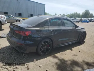 2024 Audi RS 3 z VIN WUAG4DGY5RA900327, wystawiony jako Copart lot #54953264 z przebiegiem Nie podano mil oraz Szkody całkowita. Historia ofert i sprzedaży dostępna na DreamBid. Obrazek 3.