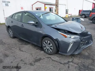2022 Toyota Prius LE with VIN JTDL9MFU4N3037465, listed as a IAAI auction lot 41354802 with 45,674 mi miles. Bid and sale history available at carsss.com. Image 1.
