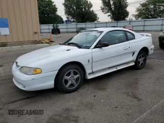 1997 Ford Mustang z VIN 1FALP4046VF180467, wystawiony jako Copart lot #60754265 z przebiegiem 154 676 mil mil oraz Szkoda całkowita • Salvage title. Historia ofert i sprzedaży dostępna na DreamBid. Obrazek 1.
