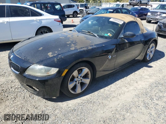 2006 BMW Z4 3.0i with VIN 4USBU335X6LW68038, listed as a Copart auction lot 70966403 with 130,833 mi miles and Clean Title. Bid and sale history available at carsss.com. Image 1.