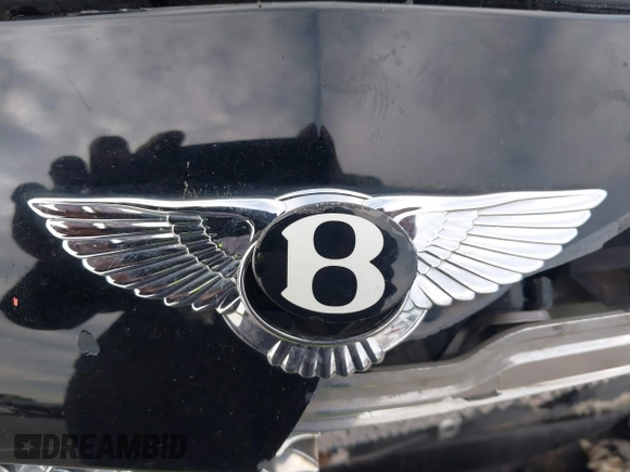 2005 Bentley Continental GT GT z VIN SCBCR63W55C025099, wystawiony jako IAAI lot #42208951 z przebiegiem 123 712 mil mil oraz . Historia ofert i sprzedaży dostępna na DreamBid. Obrazek 10.