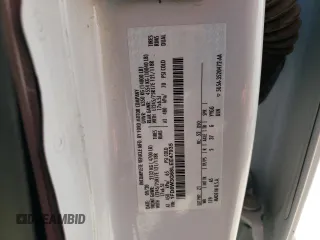 2020 Ford F-350 Lariat z VIN 1FD8W3G68LEE47935, wystawiony jako Copart lot #71659684 z przebiegiem Nie podano mil oraz Szkoda całkowita • Salvage title. Historia ofert i sprzedaży dostępna na DreamBid. Obrazek 12.