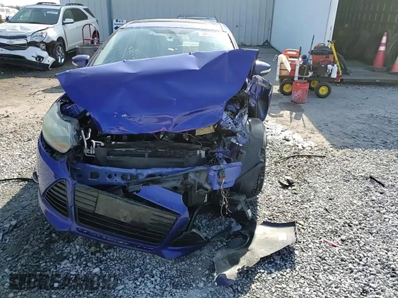 2014 Ford Focus Titanium with VIN 1FADP3J29EL404862, listed as a Copart auction lot 50930435 with 82,728 mi miles and Salvage Title. Bid and sale history available at carsss.com. Image 13.
