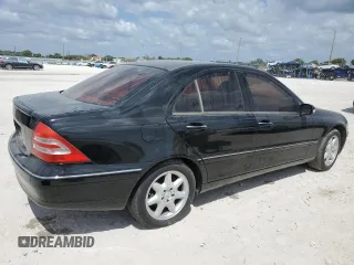 2003 Mercedes-Benz C 320 with VIN WDBRF64J33F402865, listed as a Copart auction lot 53507785 with Not Provided miles and Clean Title. Bid and sale history available at DreamBid. Image 3.