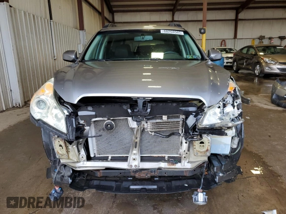 2010 Subaru Outback Premium All-Weather Anniversary z VIN 4S4BRBCC4A3353109, wystawiony jako Copart lot #60268565 z przebiegiem 135 047 mil mil oraz Szkoda całkowita • Salvage title. Historia ofert i sprzedaży dostępna na DreamBid. Obrazek 5.