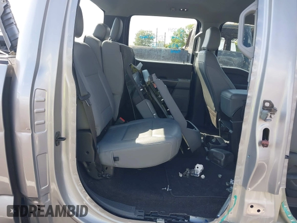 2021 Ford F-150 XL z VIN 1FTEW1CB8MKE90821, wystawiony jako IAAI lot #42733214 z przebiegiem 74 371 mil mil oraz . Historia ofert i sprzedaży dostępna na DreamBid. Obrazek 8.