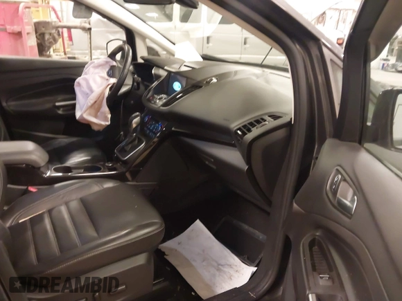 2018 Ford C-Max Titanium with VIN 1FADP5DU5JL101340, listed as a IAAI auction lot 41816730 with 102,207 mi miles and . Bid and sale history available at DreamBid. Image 5.