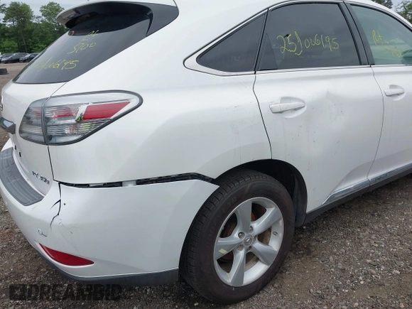 2012 Lexus RX 350 z VIN JTJBK1BA8C2447129, wystawiony jako IAAI lot #42521619 z przebiegiem Nie podano mil oraz . Historia ofert i sprzedaży dostępna na DreamBid. Obrazek 6.