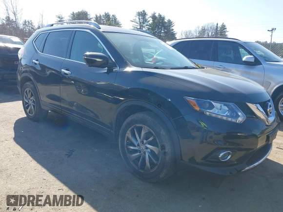 2015 Nissan Rogue SL with VIN 5N1AT2MV5FC851582, listed as a IAAI auction lot 41752765 with 180,654 mi miles. Bid and sale history available at carsss.com. Image 1.