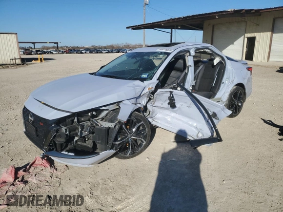 2024 Nissan Altima 2.5 SR with VIN 1N4BL4CV2RN395206, listed as a Copart auction lot 46078395 with 15,580 mi miles and Non Repairable. Bid and sale history available at carsss.com. Image 1.