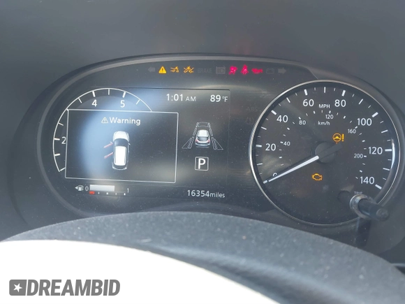 2021 Nissan Kicks SR z VIN 3N1CP5DV2ML563428, wystawiony jako IAAI lot #41658351 z przebiegiem 16 354 mil mil oraz . Historia ofert i sprzedaży dostępna na DreamBid. Obrazek 7.