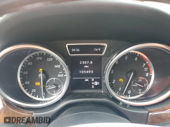 2012 Mercedes-Benz M 350 with VIN 4JGDA5HB8CA033002, listed as a Copart auction lot 61360585 with 105,493 mi miles and Salvage title. Bid and sale history available at DreamBid. Image 9.