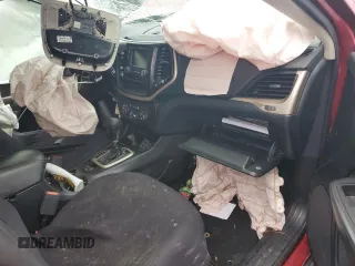 2016 Jeep Cherokee Sport z VIN 1C4PJLAS4GW329806, wystawiony jako Copart lot #56226425 z przebiegiem Nie podano mil oraz Szkoda całkowita • Salvage title. Historia ofert i sprzedaży dostępna na DreamBid. Obrazek 8.