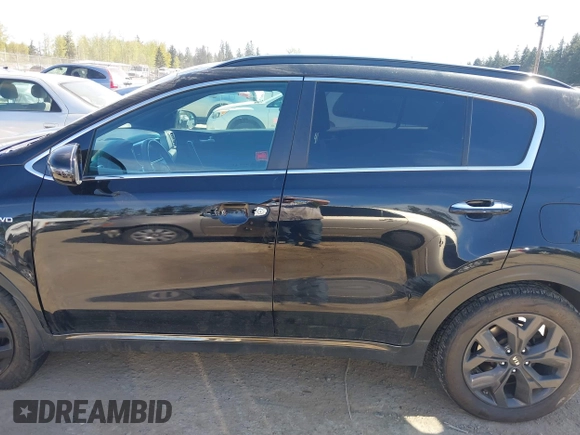 2020 Kia Sportage S with VIN KNDP6CAC0L7723110, listed as a IAAI auction lot 42077872 with 70,821 mi miles. Bid and sale history available at carsss.com. Image 13.