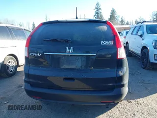 2014 Honda CR-V LX with VIN 3CZRM3H33EG701074, listed as a IAAI auction lot 41533756 with 127,928 mi miles. Bid and sale history available at carsss.com. Image 17.