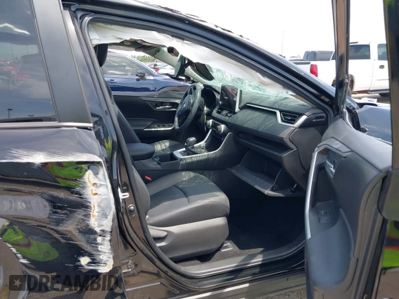 2024 Toyota RAV4 XLE Premium with VIN 2T3C1RFV3RC268293, listed as a IAAI auction lot 42217522 with 22,456 mi miles and . Bid and sale history available at DreamBid. Image 5.