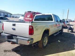 2016 Ford F-250 Lariat with VIN 1FT7W2BT8GEA52621, listed as a IAAI auction lot 42336758 with 208,729 mi miles and . Bid and sale history available at DreamBid. Image 4.