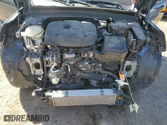 2022 Volvo XC40 R-Design with VIN YV4162UM5N2695970, listed as a Copart auction lot 50419705 with 25,664 mi miles and Salvage title. Bid and sale history available at DreamBid. Image 11.
