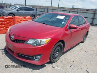 2012 Toyota Camry SE with VIN 4T1BK1FK6CU509231, listed as a IAAI auction lot 42036834 with 252,985 mi miles. Bid and sale history available at carsss.com. Image 17.