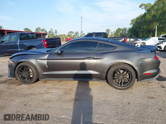 2018 Ford Mustang EcoBoost with VIN 1FA6P8THXJ5172021, listed as a IAAI auction lot 42170389 with 71,772 mi miles and . Bid and sale history available at DreamBid. Image 14.