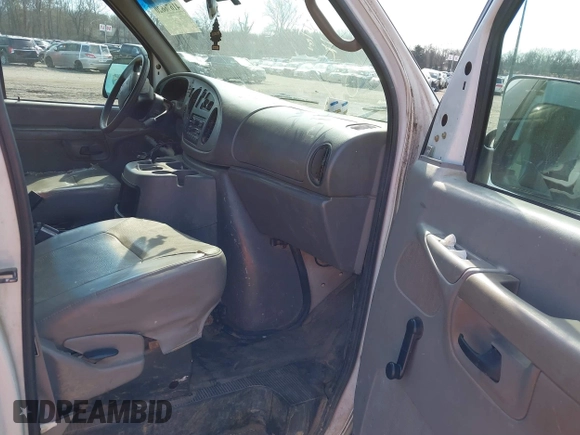 2002 Ford Econoline Cargo with VIN 1FTNE24L02HB73531, listed as a IAAI auction lot 41676620 with 125,683 mi miles and . Bid and sale history available at DreamBid. Image 5.