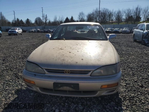 1996 Toyota Camry DX with VIN JT2BG12K1T0395294, listed as a Copart auction lot 47295405 with 259,898 mi miles and Salvage Title. Bid and sale history available at carsss.com. Image 5.