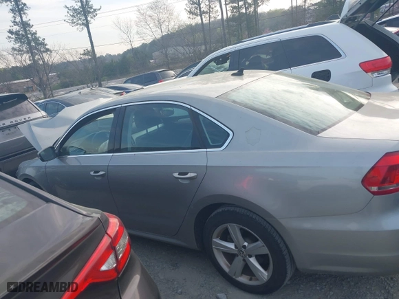 2012 Volkswagen Passat SE with VIN 1VWBH7A3XCC108676, listed as a IAAI auction lot 41897380 with 94,066 mi miles. Bid and sale history available at carsss.com. Image 14.
