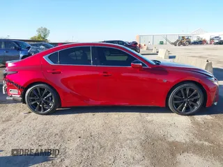 2024 Lexus IS 350 F Sport z VIN JTHBZ1B24R5080548, wystawiony jako IAAI lot #41143943 z przebiegiem 667 mil mil oraz . Historia ofert i sprzedaży dostępna na DreamBid. Obrazek 14.