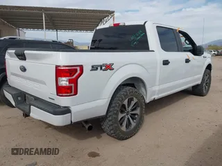 2020 Ford F-150 XL z VIN 1FTEW1CP5LKE39528, wystawiony jako IAAI lot #41826420 z przebiegiem 44 570 mil mil oraz . Historia ofert i sprzedaży dostępna na DreamBid. Obrazek 4.