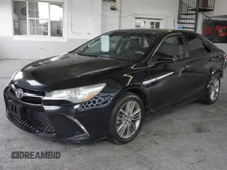 2016 Toyota Camry XLE with VIN 4T1BF1FK1GU154074, listed as a Copart auction lot 52632825 with 84,611 mi miles and Salvage Title. Bid and sale history available at carsss.com. Image 2.