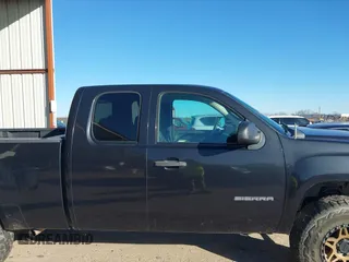 2012 GMC Sierra 1500 with VIN 1GTR1VEA3CZ292357, listed as a IAAI auction lot 41213216 with 179,150 mi miles and . Bid and sale history available at DreamBid. Image 13.