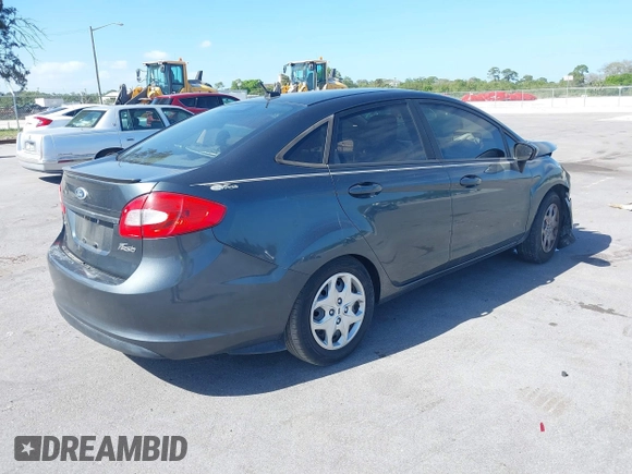 2011 Ford Fiesta SE with VIN 3FADP4BJ9BM170681, listed as a IAAI auction lot 41418263 with 193,531 mi miles. Bid and sale history available at carsss.com. Image 4.
