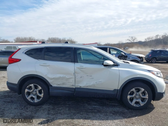 2018 Honda CR-V EX with VIN 2HKRW2H57JH643533, listed as a IAAI auction lot 41655831 with 59,333 mi miles. Bid and sale history available at carsss.com. Image 13.